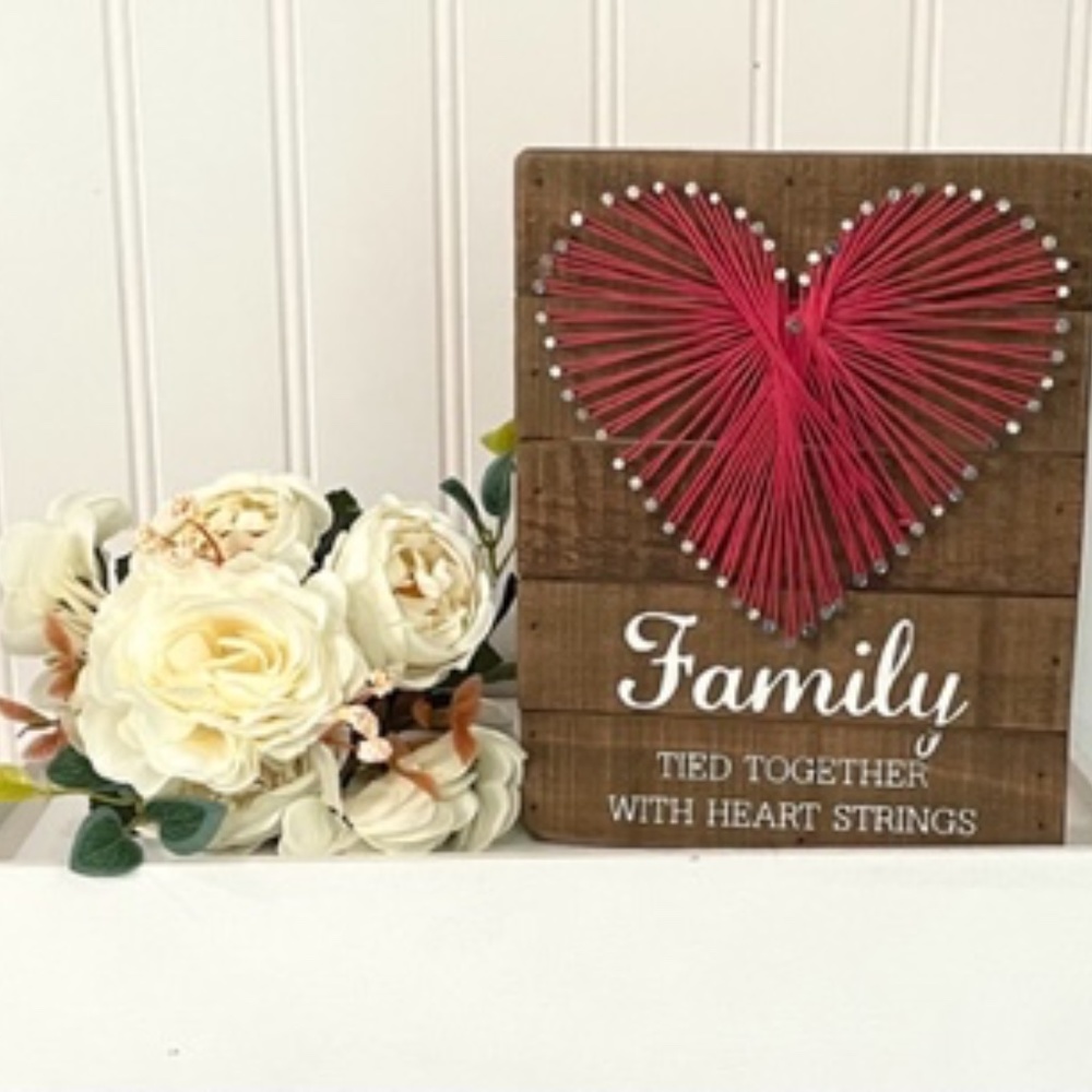 New String Art Red Heart Wall Hanging Plaque 7.5 x 6